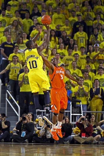 tim hardaway jr. three pointer university of michigan ann arbor basketball